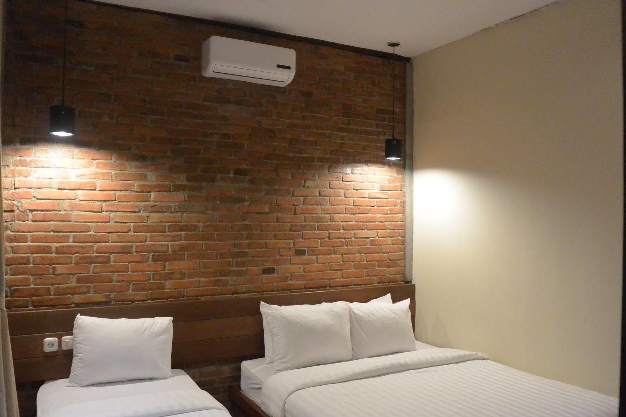 Cempaka Villa Magelang Exterior foto